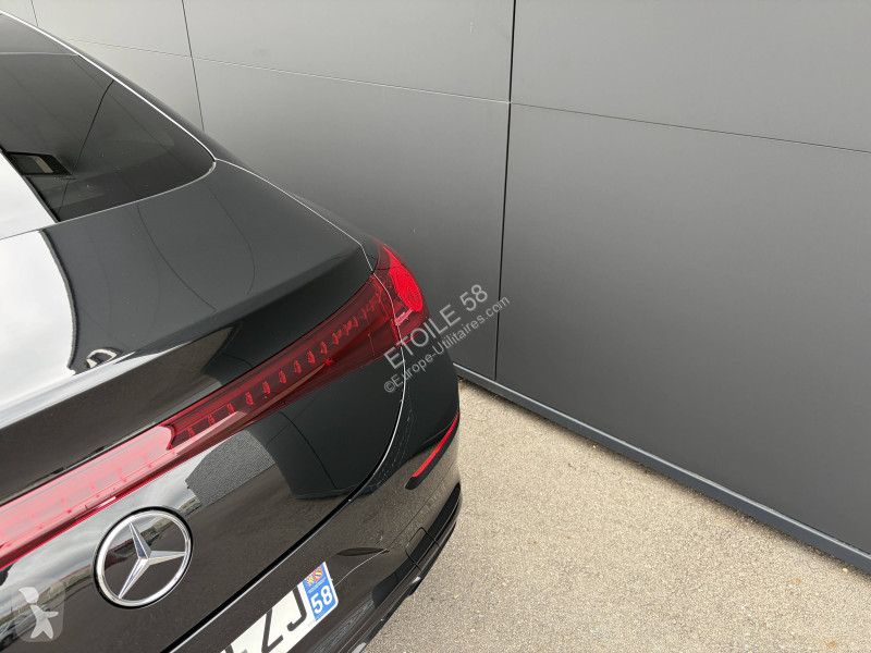 Samochód dostawczy Mercedes CLA 200 8F-eDCT