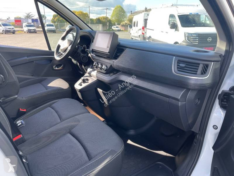 Furgoneta Nissan