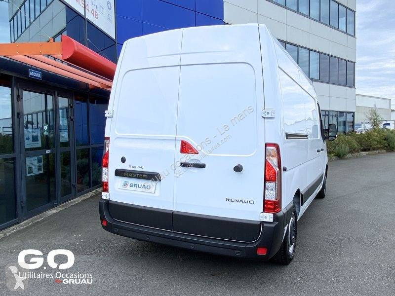 Samochód dostawczy Renault