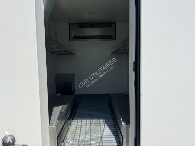Veicolo commerciale Renault TRAFIC III PLANCB...