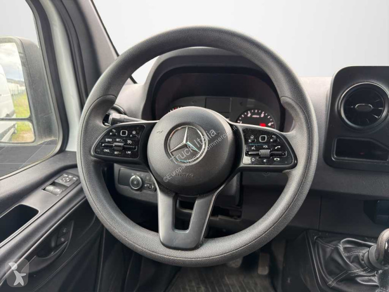 Bedrijfswagen Mercedes III - sprinter 215 2.0...