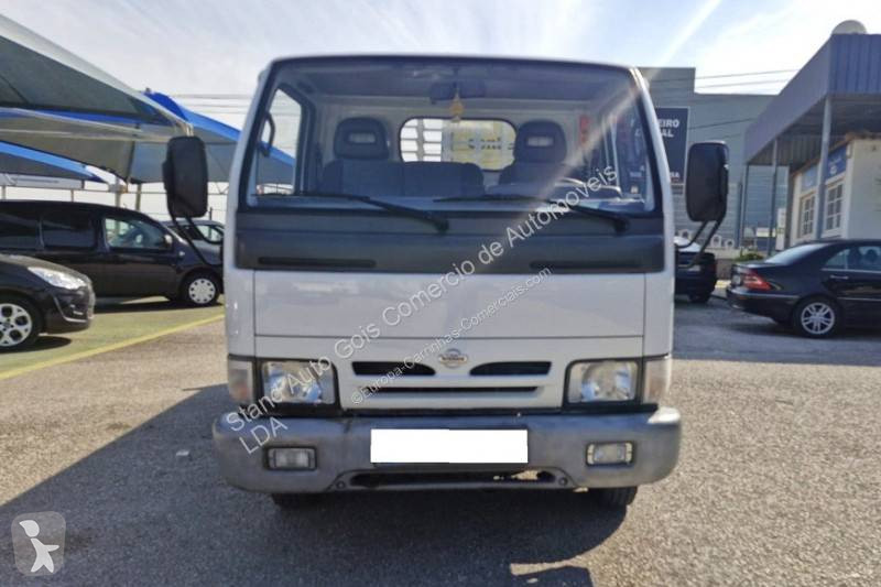 Nissan  van