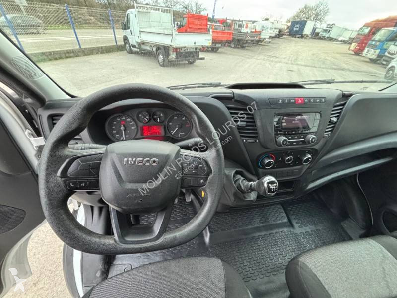 Furgoneta Iveco