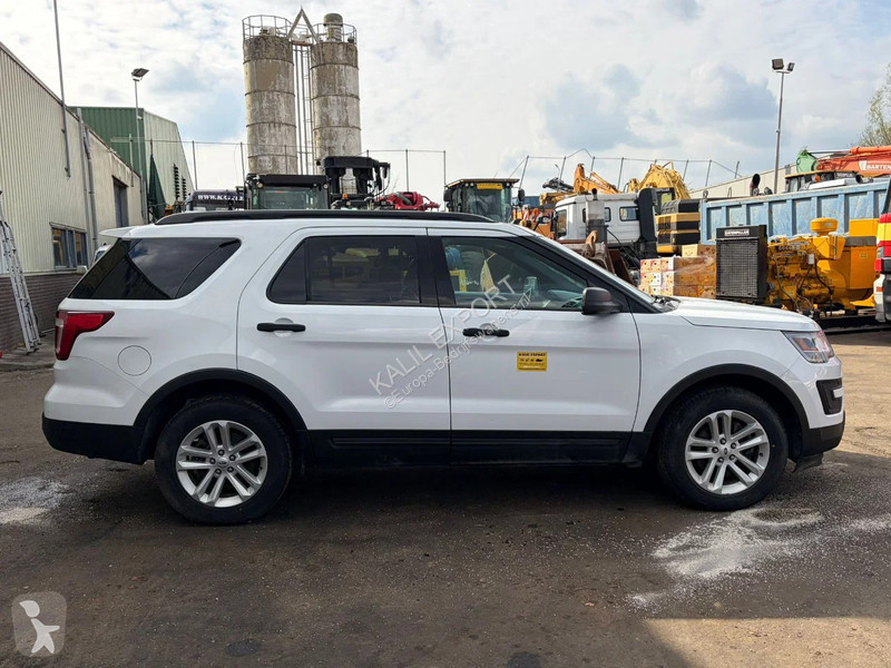 عربة نفعية Ford 3.5 V6 Petrol Automatic Gearbox...