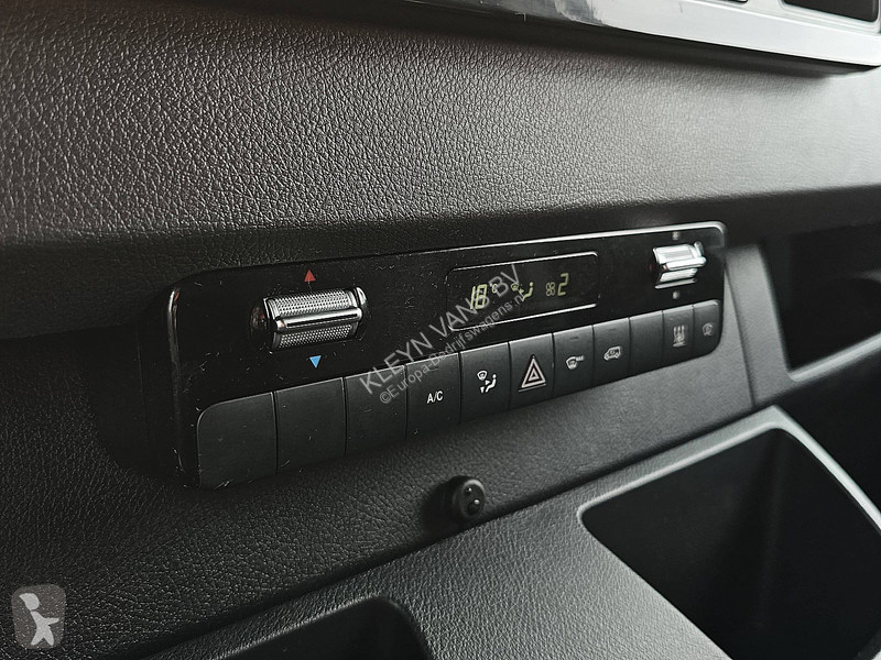 عربة نفعية Mercedes 320 300Km WLTP 81kWh
