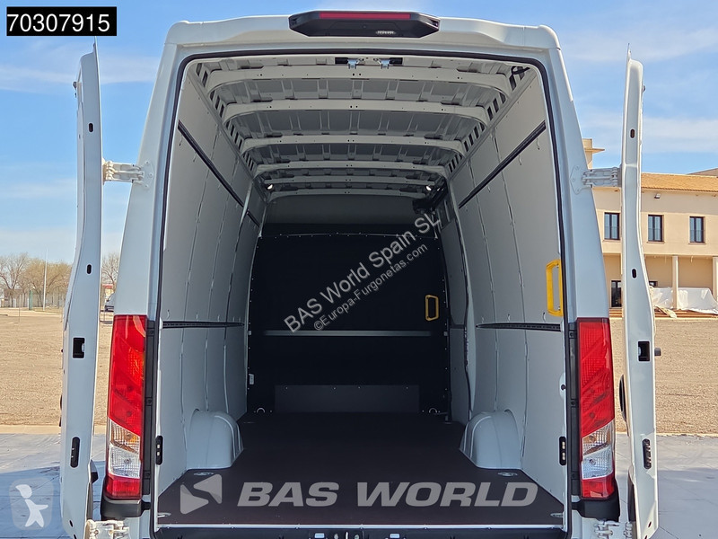 Furgoneta Iveco 35S18 Nuevo - 3.0L - Automático...