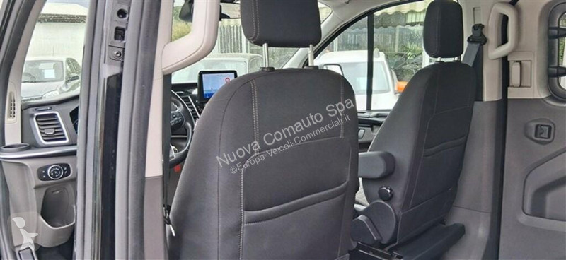 عربة نفعية Ford Custom I