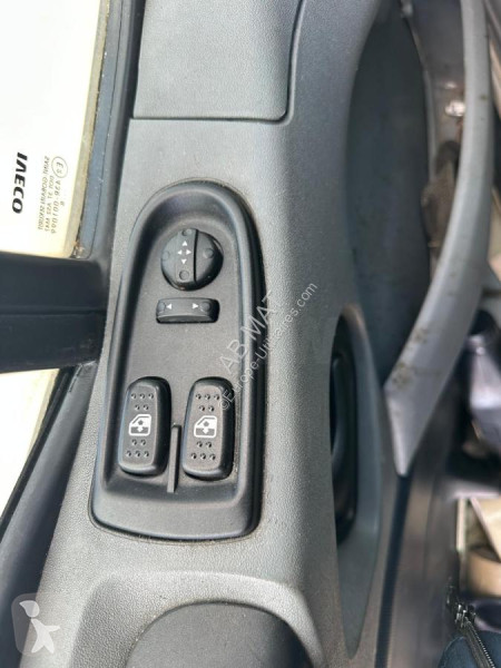 Furgoneta Iveco  35C18