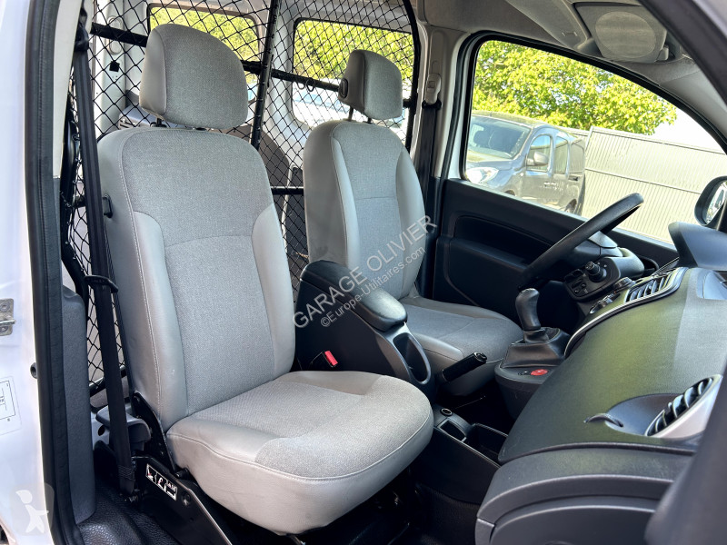 عربة نفعية Renault Maxi Grand Volume 1.5 dci 90...