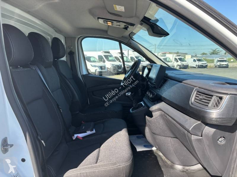 Furgoneta Nissan