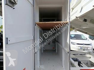 عربة نفعية Peugeot