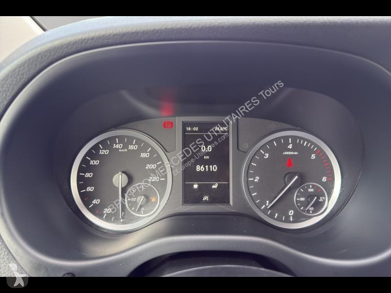 عربة نفعية Mercedes Fg 110 CDI Long Pro Traction