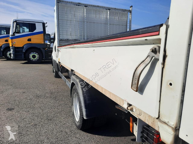 عربة نفعية Iveco Daily 35 C 16H3.0