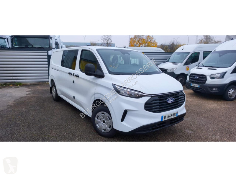 Véhicule utilitaire Ford TRANSIT CUSTOM 2.0...