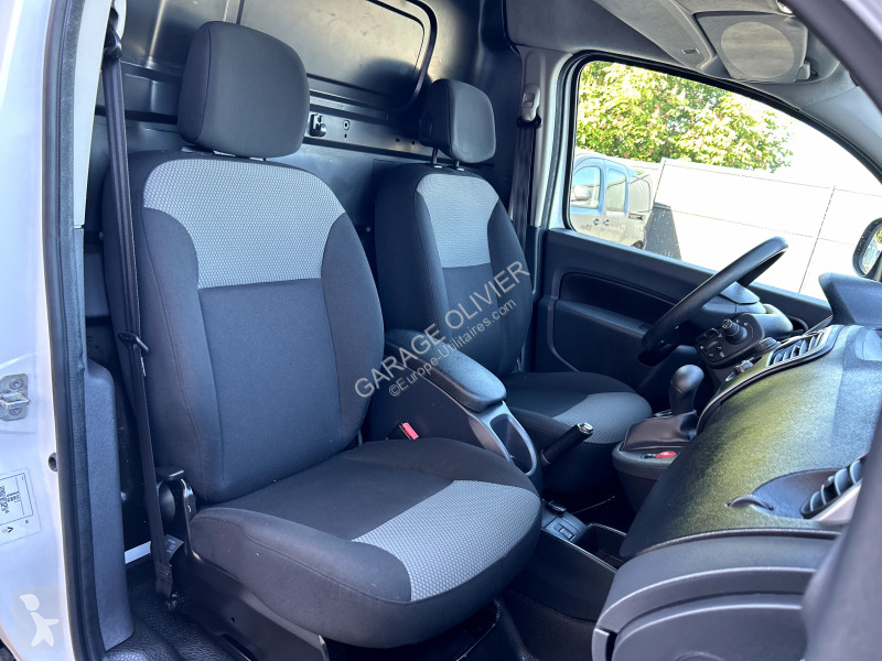 Véhicule utilitaire Renault 1.2 TCE 115 Extra...
