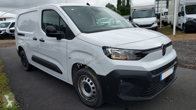 عربة نفعية Citroën BERLINGO VAN 3 PLACES XL...
