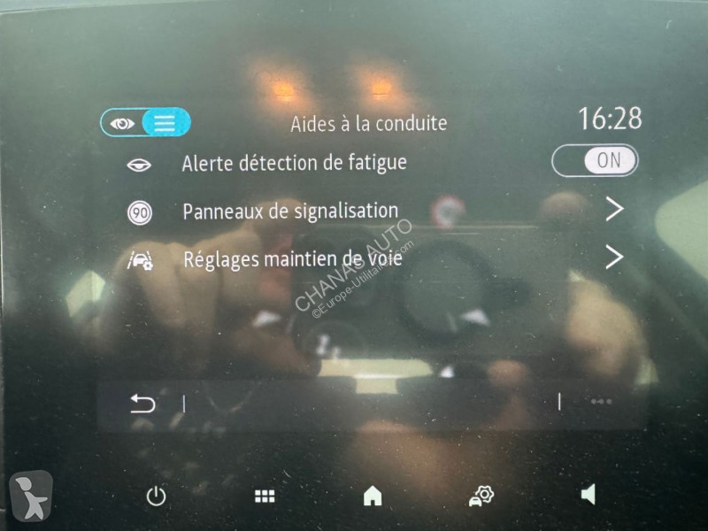 عربة نفعية Renault 1.5 Blue dCi 115 Business EDC