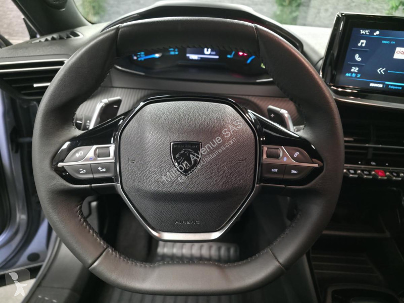 Peugeot 2008 1.2i Hybrid - 136 - BV e-DCS6  II...