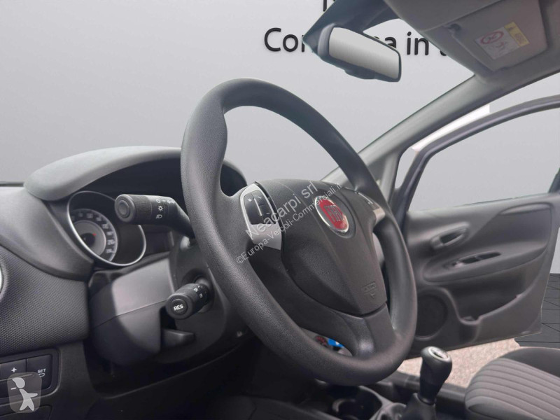 عربة نفعية Fiat