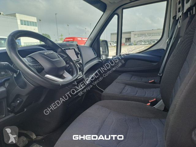 Furgoneta Iveco Daily 35S16 - FURGONE