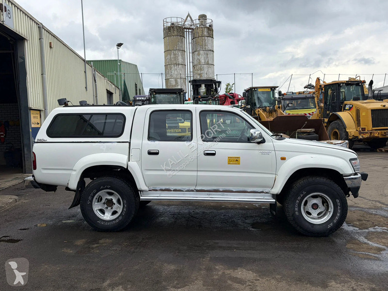 عربة نفعية Toyota 2.4TD 4x4 Steel Suspension...