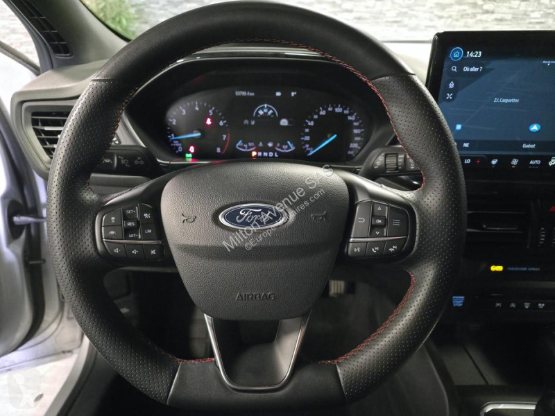 Véhicule utilitaire Ford FOCUS 1.0 EcoBoost...