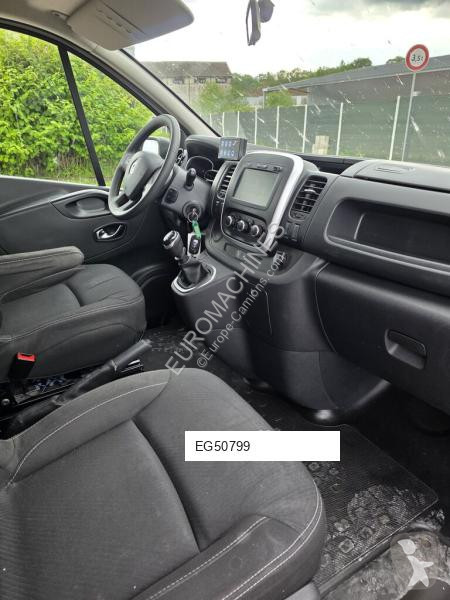 عربة نفعية Renault TRAFIC  2.0 LES