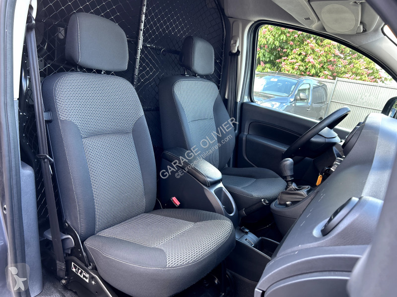 عربة نفعية Mercedes Extra Long 109 1.5 CDI 95 Pro