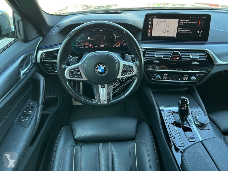Véhicule utilitaire BMW 540 540iX Drive...