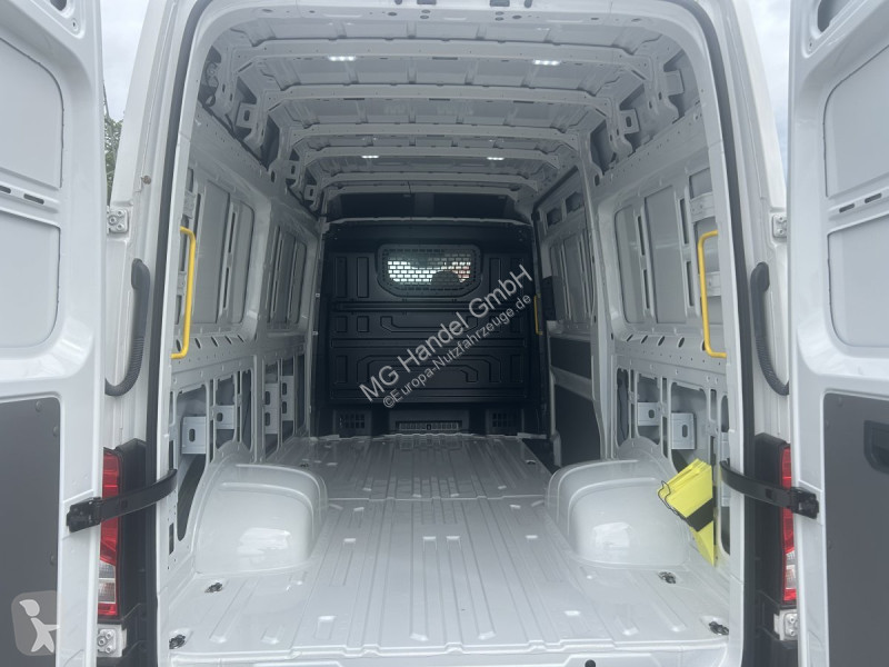 Furgoneta MAN TGE 3.160 L2H3 zwillingsbereift