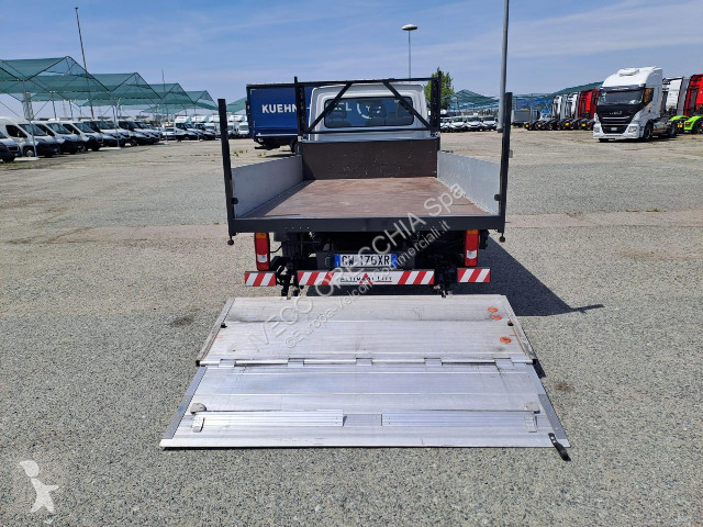 Véhicule utilitaire Iveco DAILY 35S14H