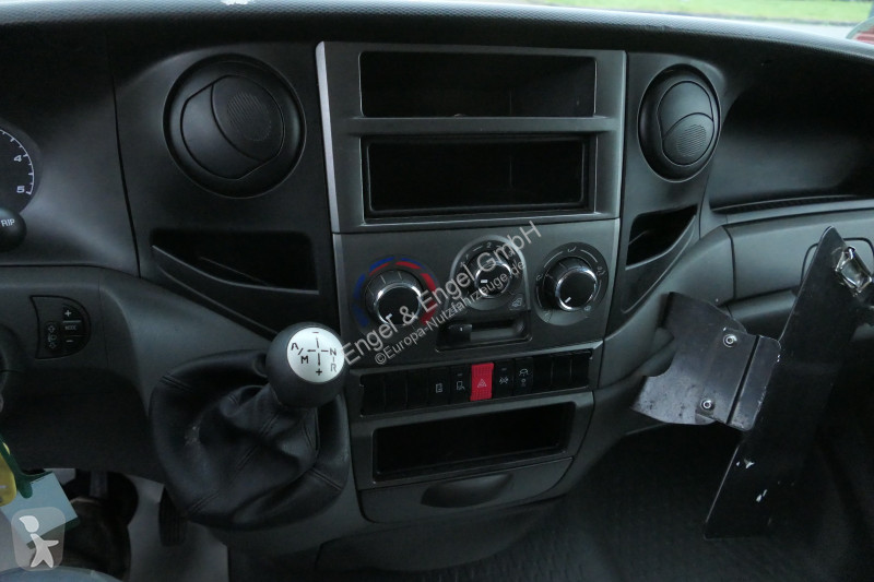 Furgoneta Iveco Daily 35 S11 C30C AUTOMATIK...