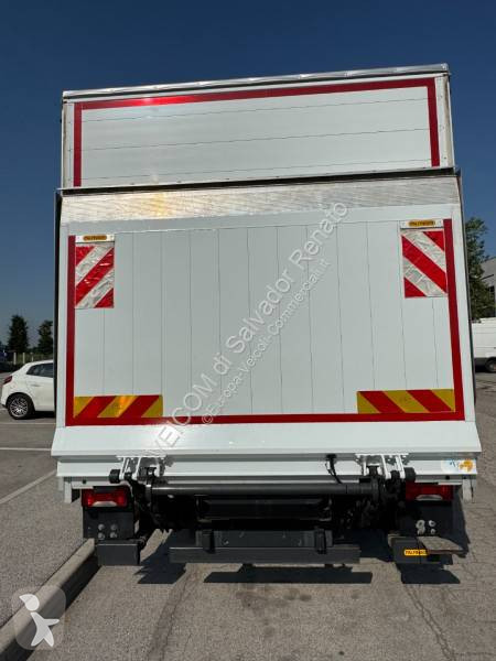 Furgoneta Iveco