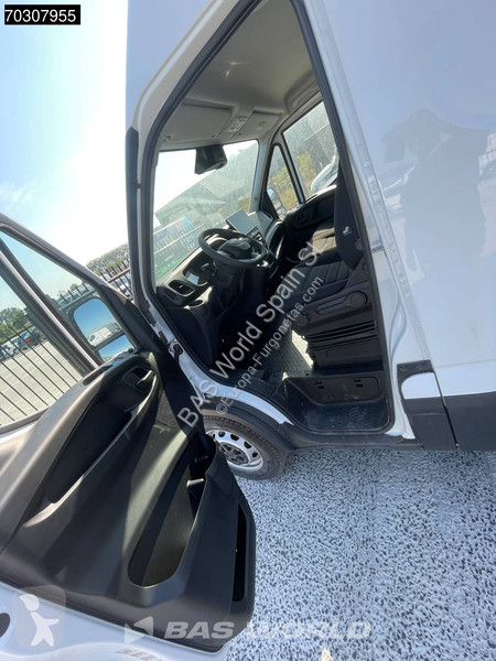 عربة نفعية Iveco 35S18 Nuevo - 3.0L -...