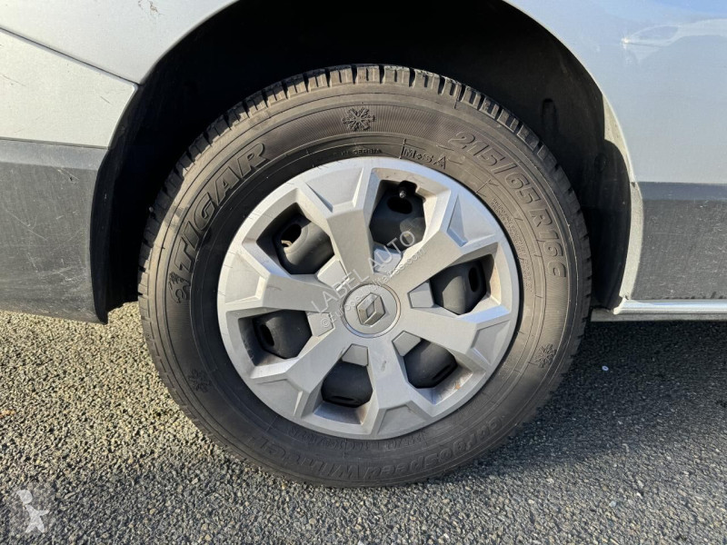 عربة نفعية Renault 2.0