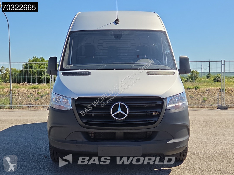عربة نفعية Mercedes 215 CDI Automatik 150PS...