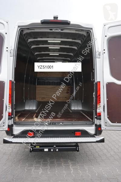 Samochód dostawczy Iveco DAILY / 70C18 / 3,0 -...