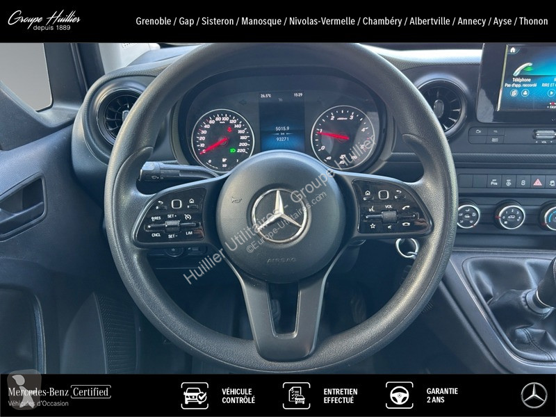 Véhicule utilitaire Mercedes 110 CDI Fourgon...