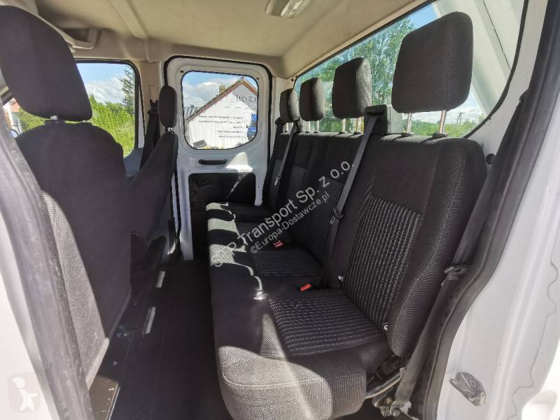 Samochód dostawczy Ford