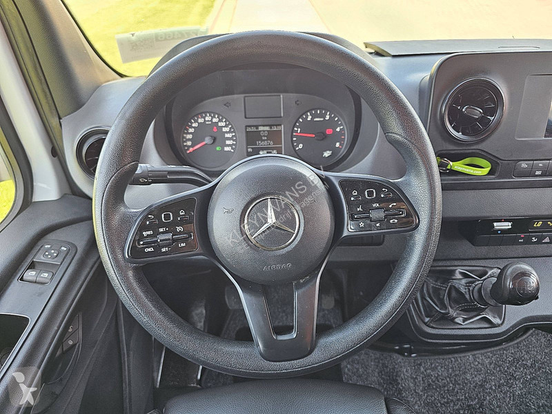 Nyttofordon Mercedes 311 ac DC EURO6