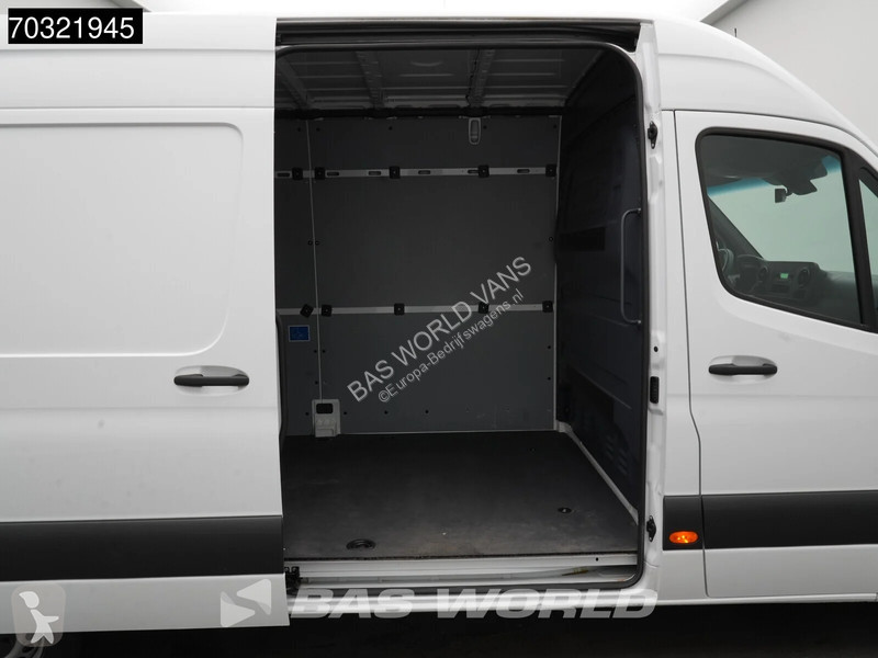 Véhicule utilitaire Mercedes 112 L2H2 100%...