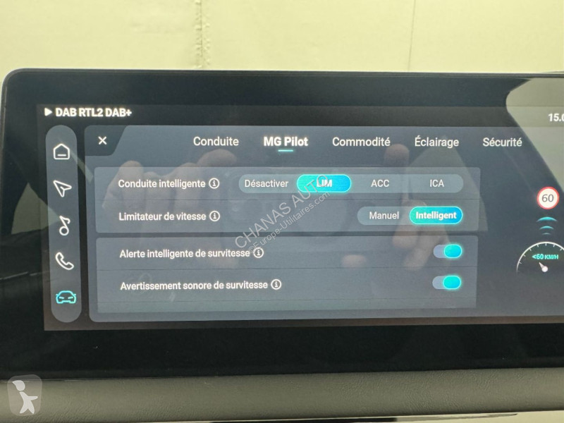 Samochód dostawczy MG 1.5 L Hybrid+ 195 ch Luxury