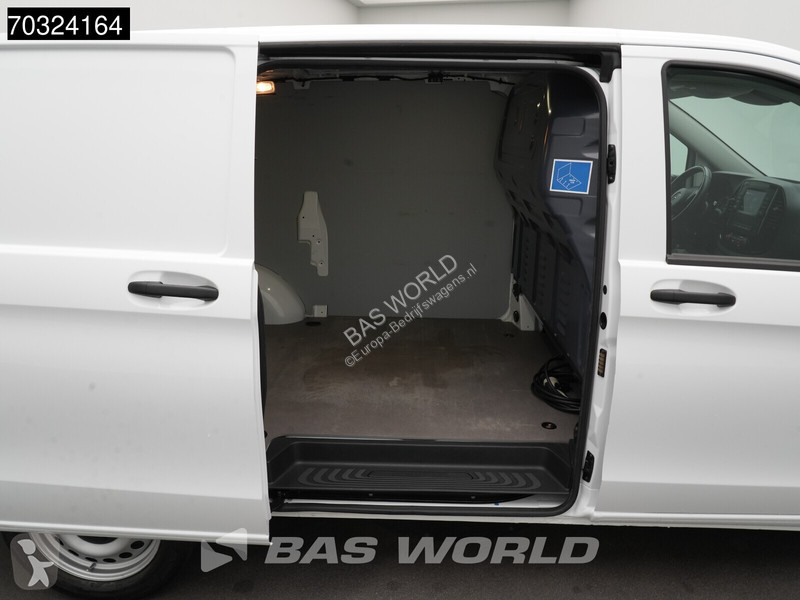 Bedrijfswagen Mercedes 112 Elektrisch 66kWh...