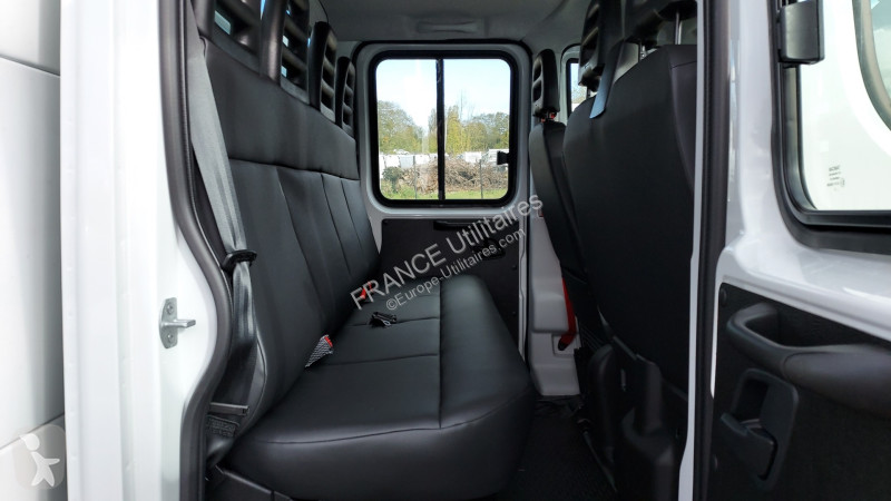 Véhicule utilitaire Iveco DAILY BENNE ALU JPM 6...