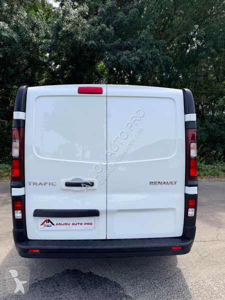 Furgoneta Renault L1H1 2T8 2.0 dCi 110ch Confort