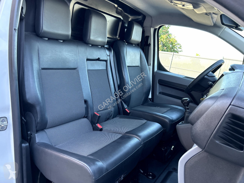 Véhicule utilitaire Peugeot Long 2.0 Bluehdi...
