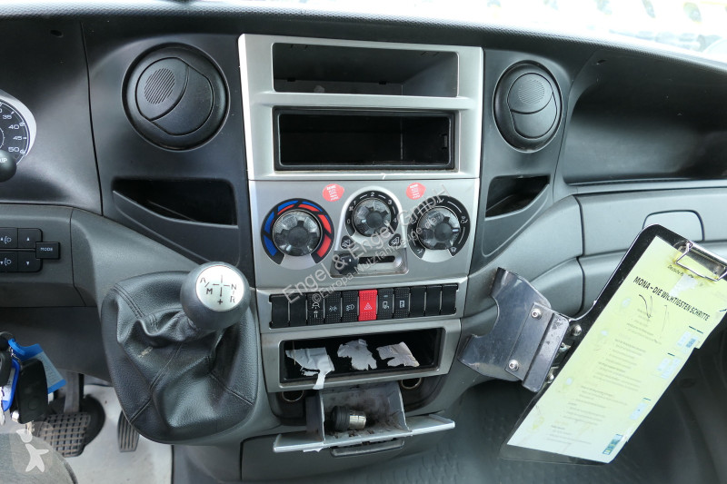 Nyttofordon Iveco Daily 35 S11 C30C AUTOMATIK...