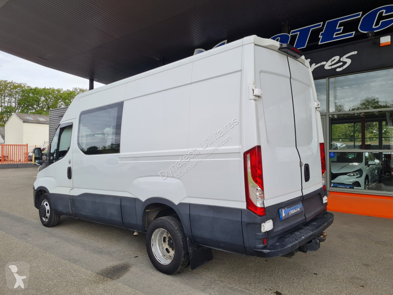 عربة نفعية Iveco DAILY 35C FG 35C14V12