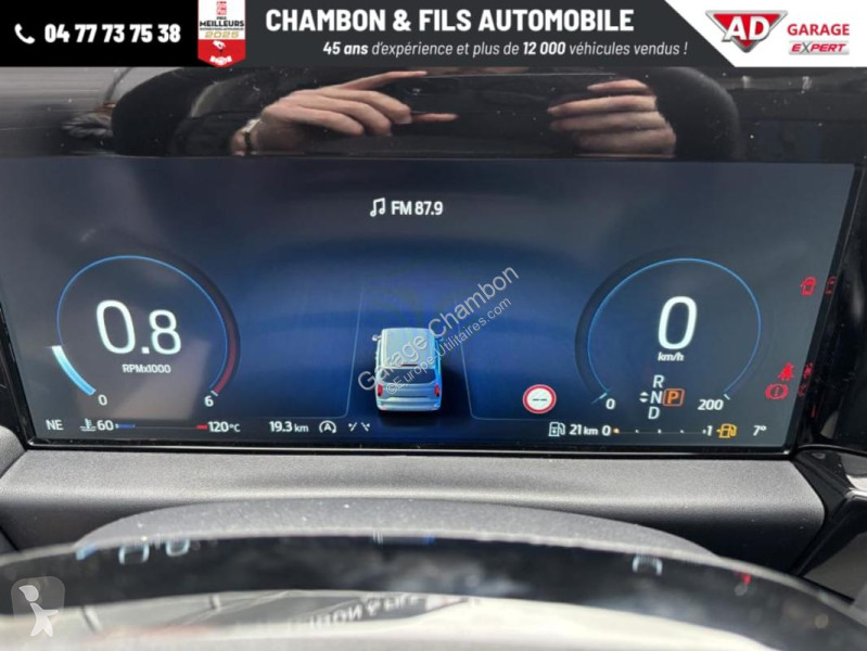 Véhicule utilitaire Ford FOURGON 320 L1H1 2.0...