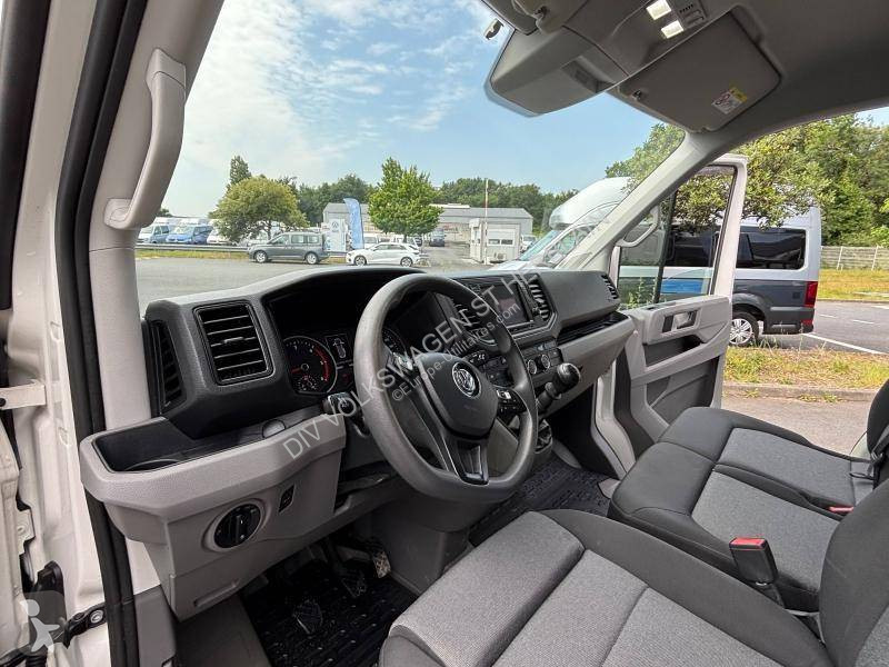 Volkswagen CRAFTER VAN 35 L3H3 2.0 TDI 177 CH van